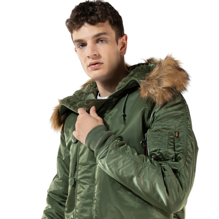 куртка n-2b short waist parka (heritage) по цене 25650 руб вид справа