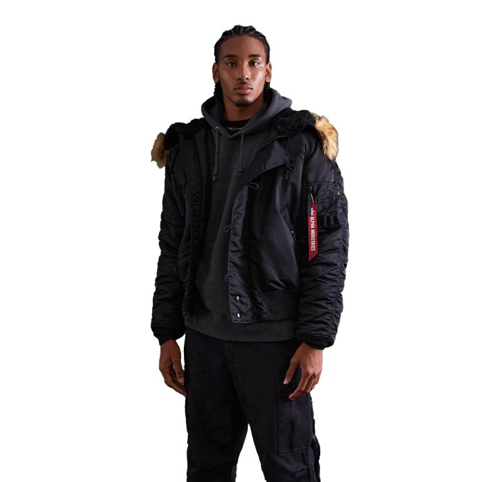 куртка n2b short waist parka по цене 25650 руб вид справа