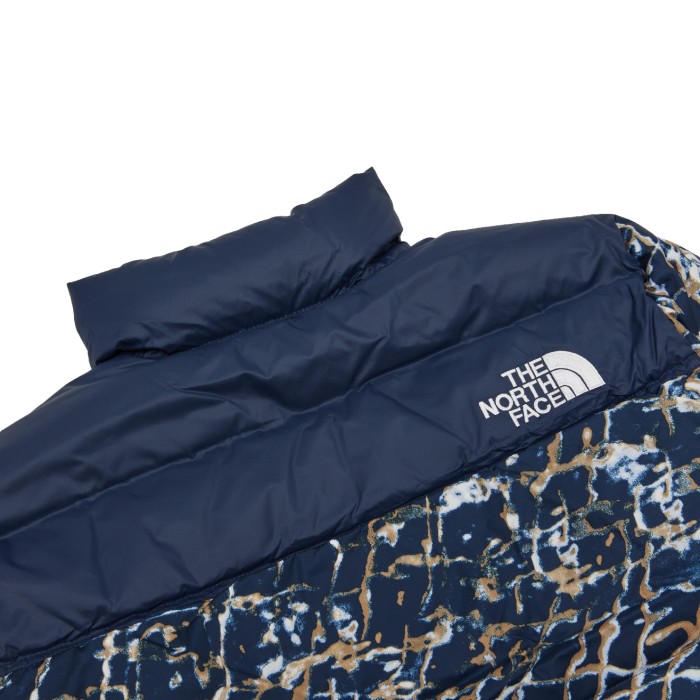 куртка nuptse short jacket по цене 36290 руб вид справа