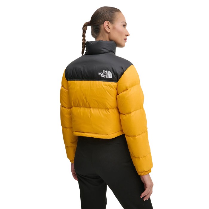 куртка nuptse short jacket от бренда the north face вид слева