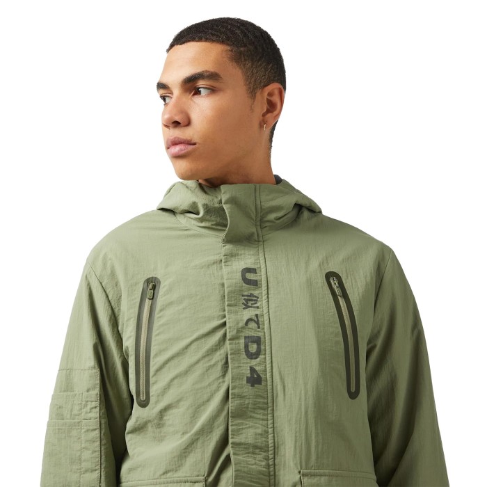 куртка os rain coat по цене 17990 руб вид справа