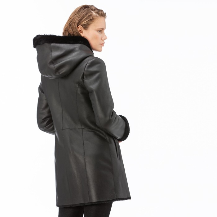 куртка outerwear от бренда lacoste вид слева