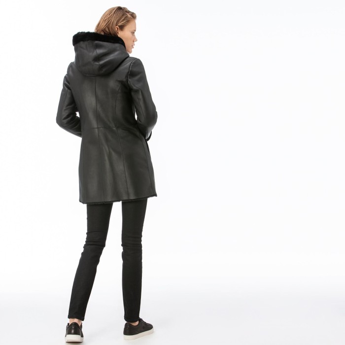 куртка outerwear по цене 69930 руб вид справа