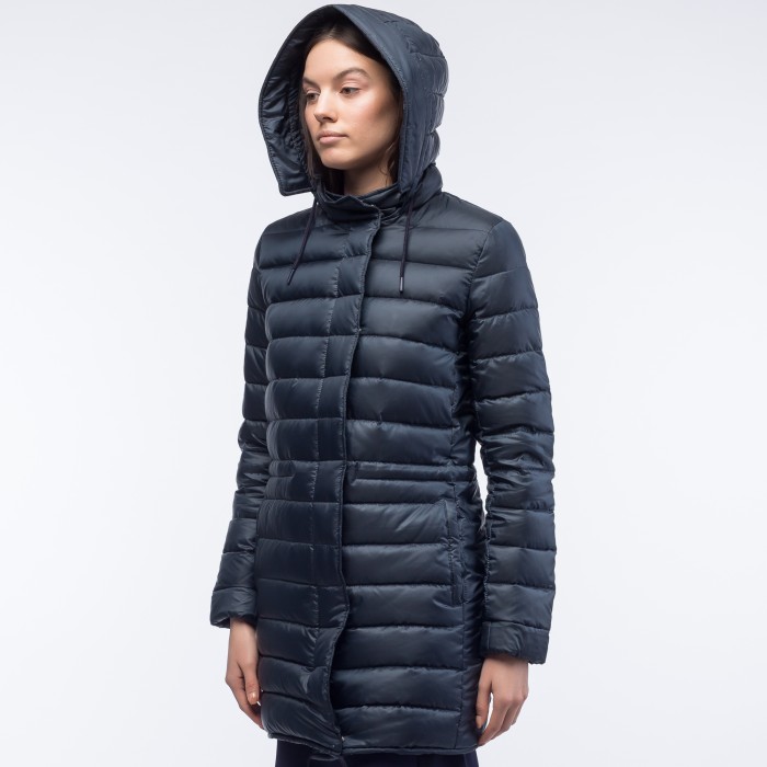 куртка outerwear по цене 17992 руб вид справа