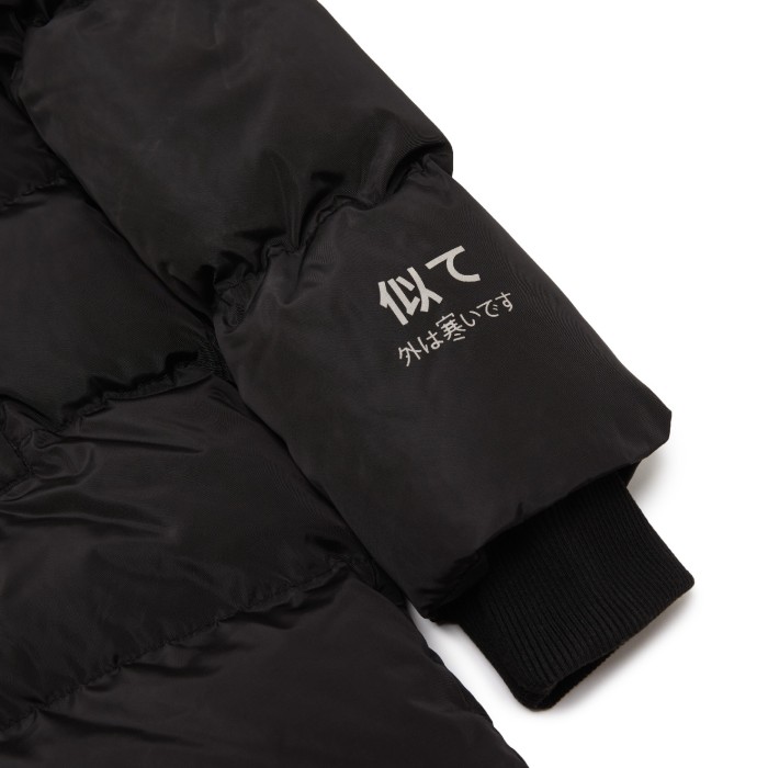 куртка outerwear по цене 15990 руб вид справа