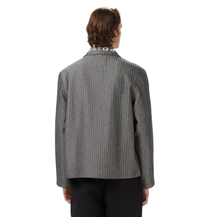 куртка outerwear от бренда united 4 вид слева