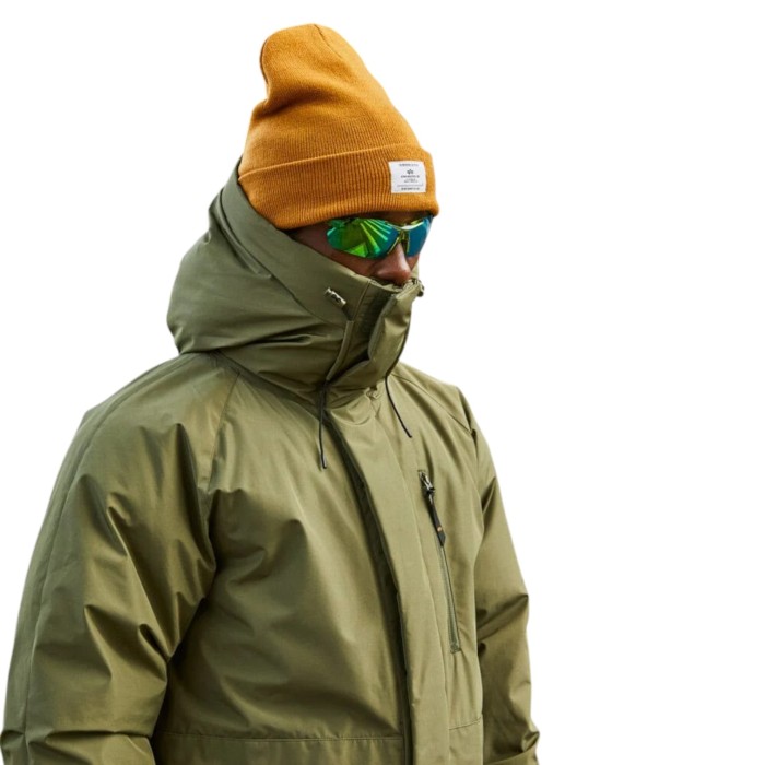 куртка raglan parka по цене 26390 руб вид справа