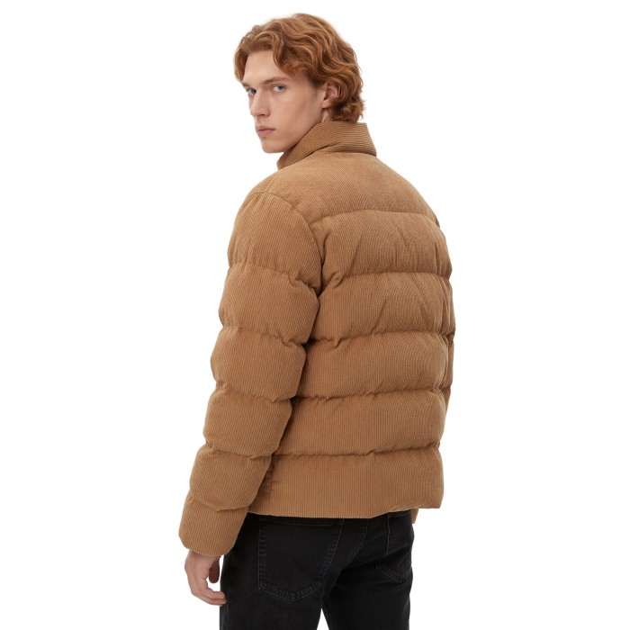 куртка short puffer от бренда lacoste вид слева