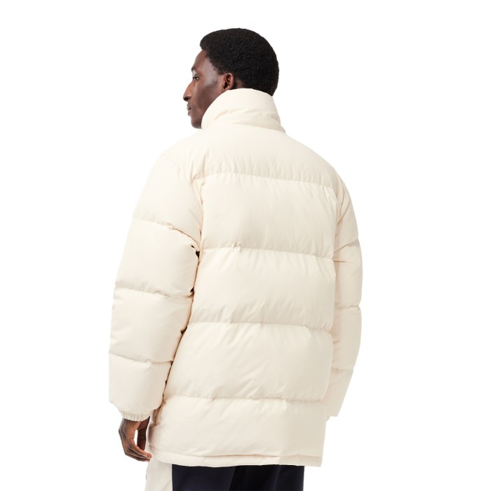 куртка short puffer от бренда lacoste вид слева