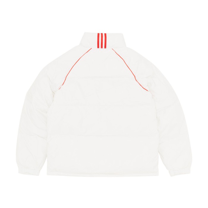 куртка super puffy jkt от бренда adidas вид слева