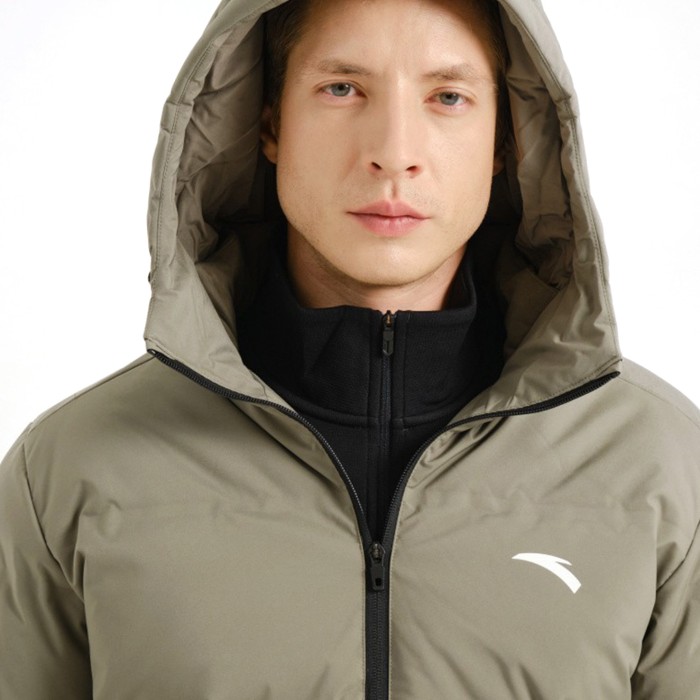 куртка training down jacket по цене 14990 руб вид справа