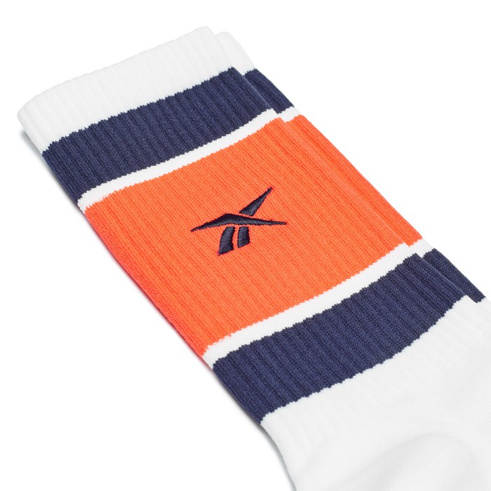 носки classics basketball sock от известного бренда вид слева