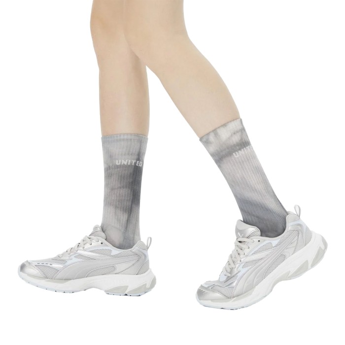 носки socks double от известного бренда вид слева