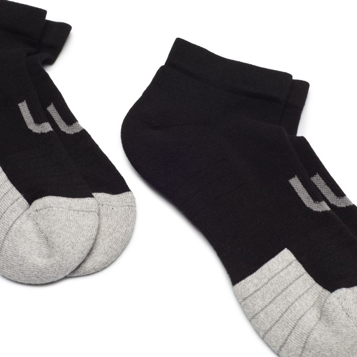 носки socks от бренда united вид слева