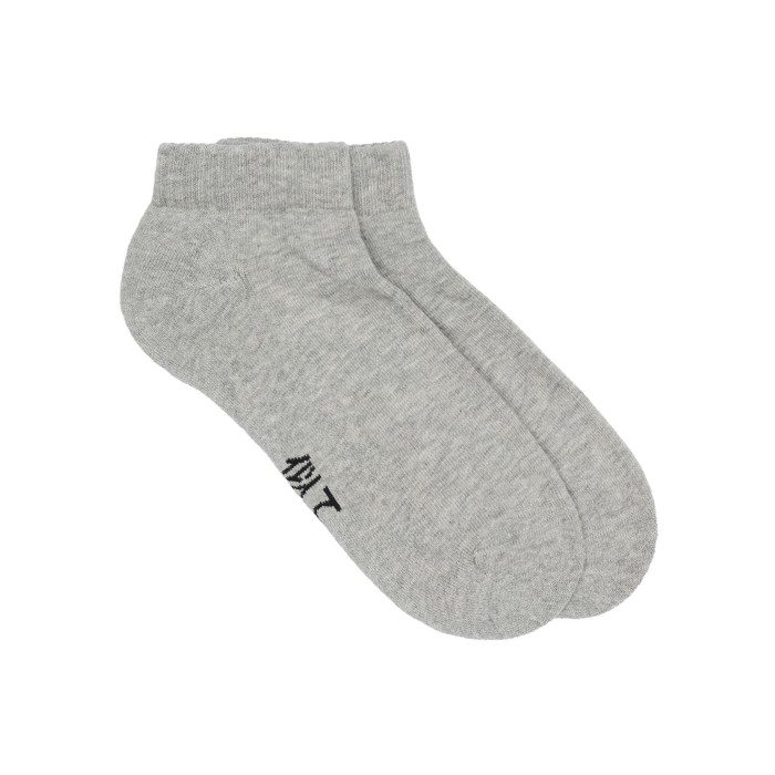 носки socks от известного бренда вид слева