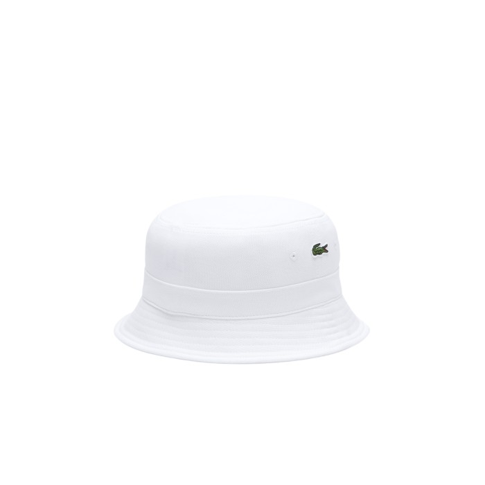 панама cap от бренда lacoste вид слева
