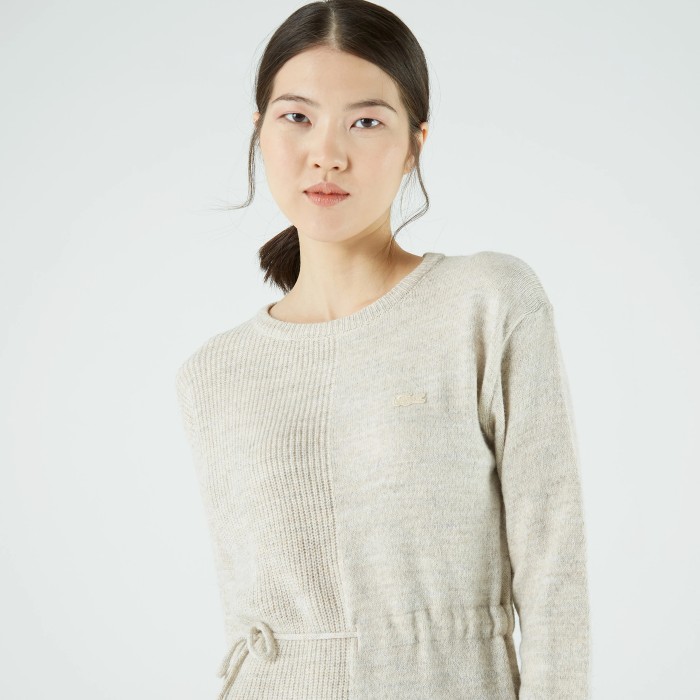 платье dress от бренда lacoste вид слева