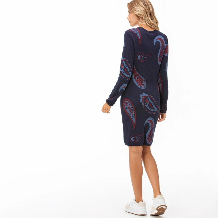 платье dress от бренда lacoste вид слева
