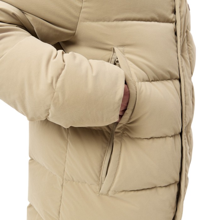 пуховик long puffer по цене 48986 руб вид справа