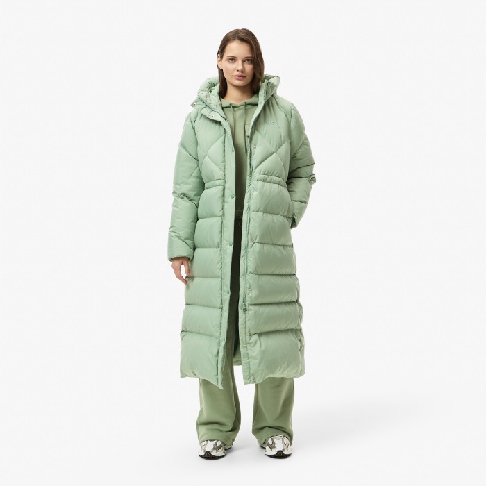 пуховик женская парка lacoste с капюшоном из проверенных материалов спереди
