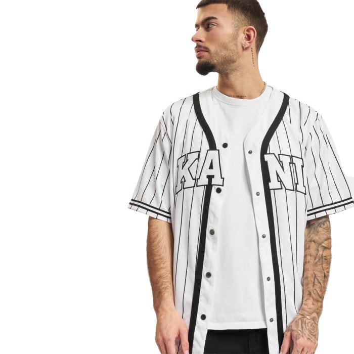 рубашка serif pinstripe baseball shirt от бренда karl kani вид слева