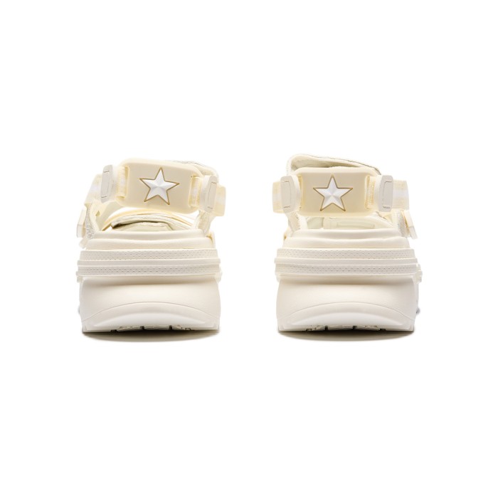 сандалии run star utility cx sandal по цене 10794 руб вид справа