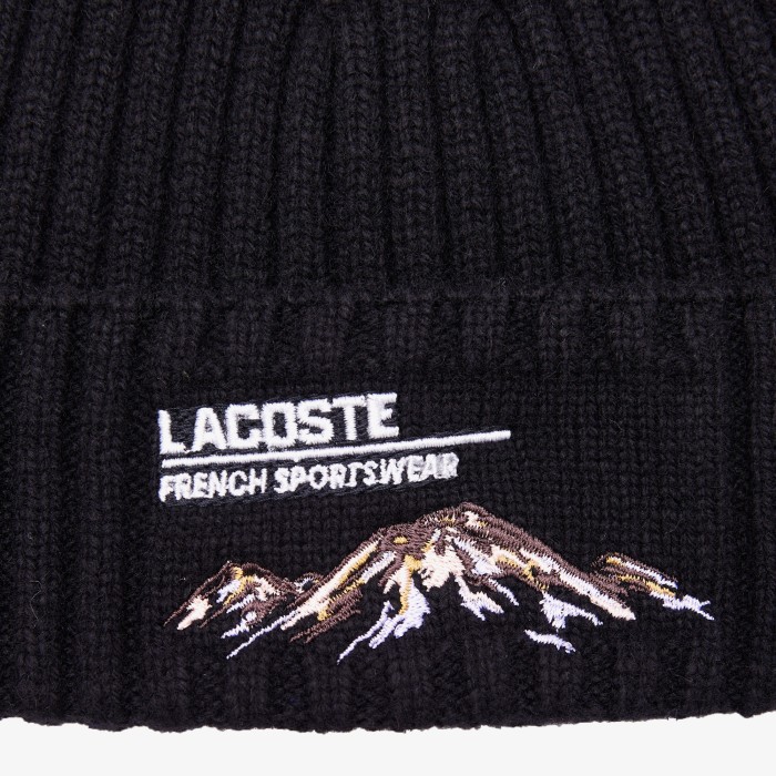 шапка knitted cap от бренда lacoste вид слева