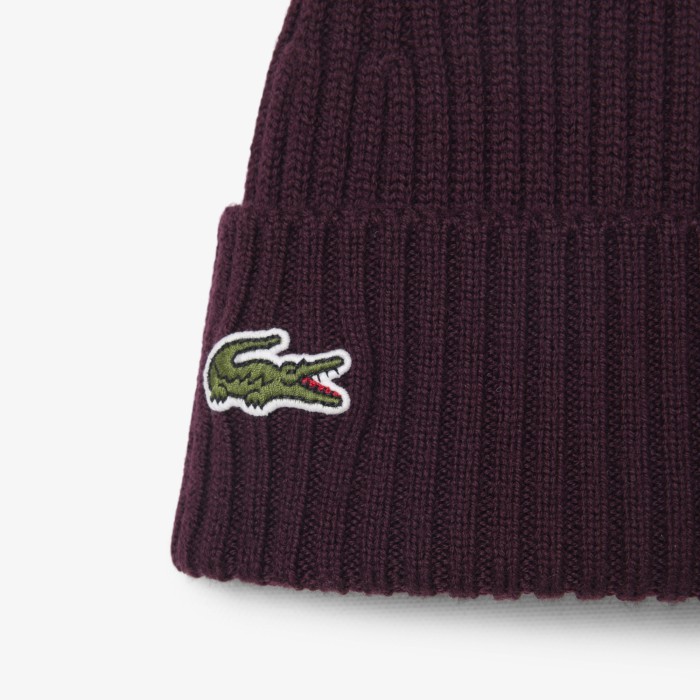 шапка knitted cap от бренда lacoste вид слева