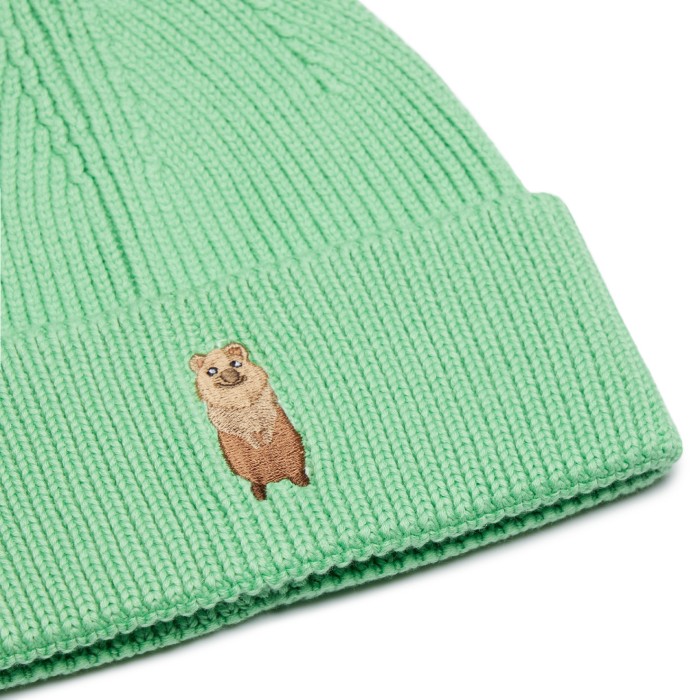 шапка reflect studio knitted cap от бренда reflect studio вид слева