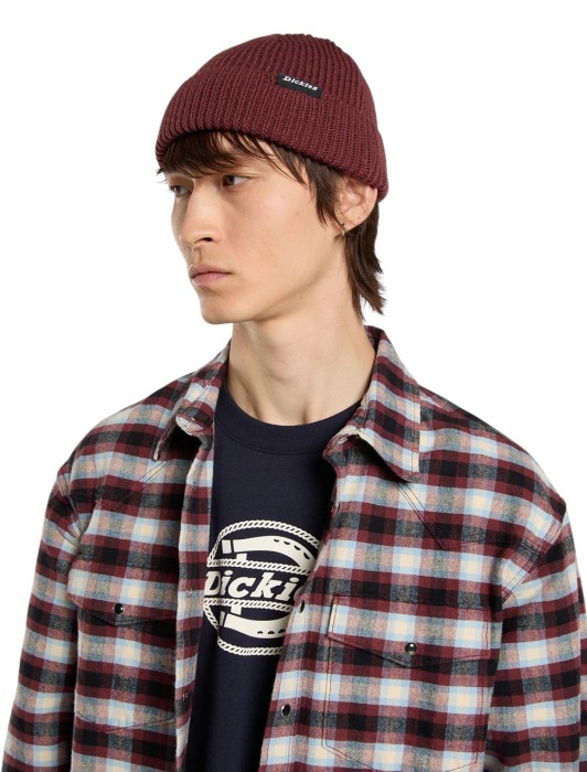 шапка woodworth beanie по цене 3299 руб вид справа