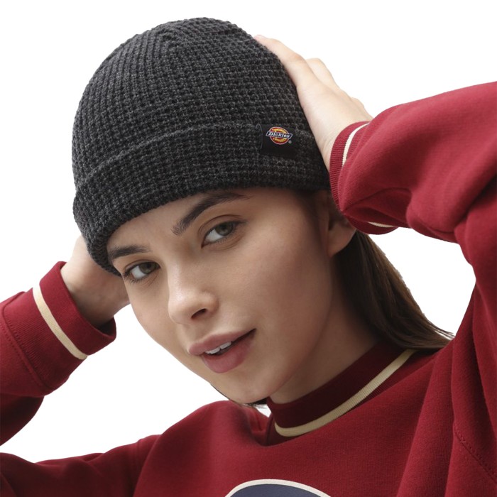шапка woodworth waffle beanie по цене 3299 руб вид справа