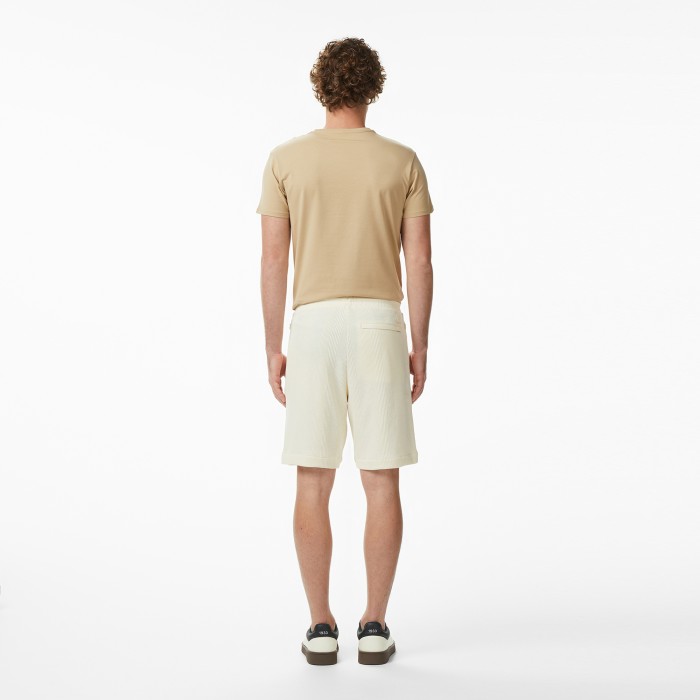 шорты bermuda от бренда lacoste вид слева