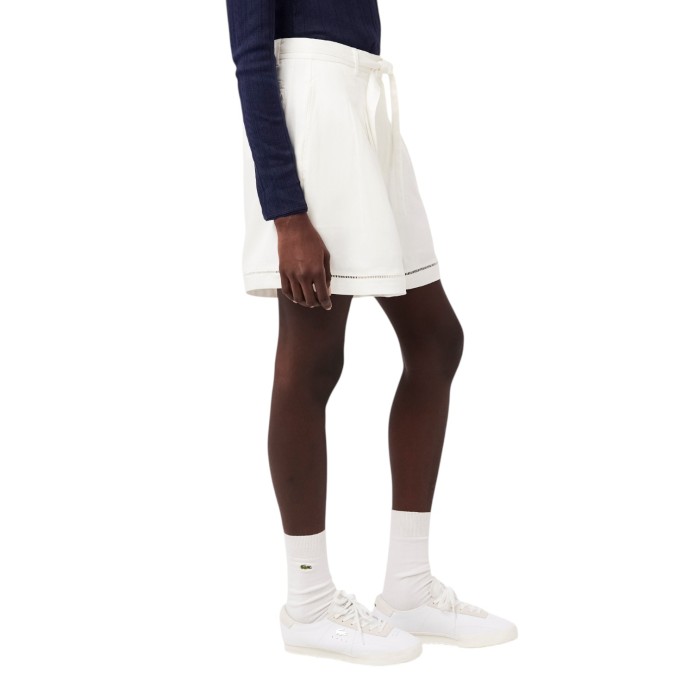 шорты bermuda от бренда lacoste вид слева