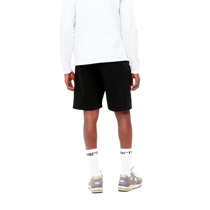 шорты chase sweat short от бренда carhartt wip вид слева