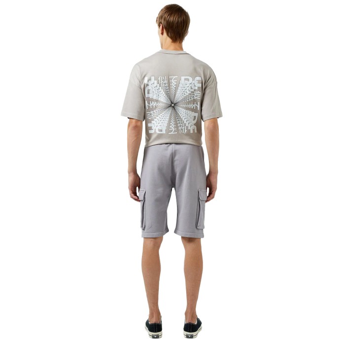 шорты essentials m short от известного бренда вид слева