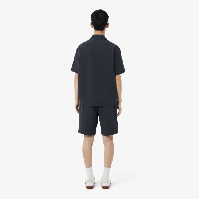 шорты shorts от бренда lacoste вид слева