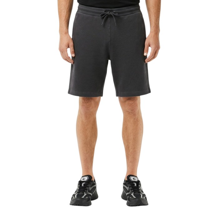 шорты shorts от бренда lacoste вид слева