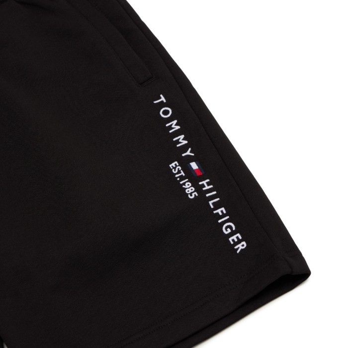 Товар с артикулом TMMW0MW22198BDS вид сзади