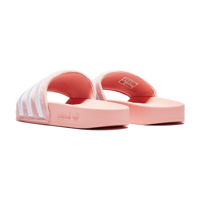сланцы adilette по цене 4544 руб вид справа