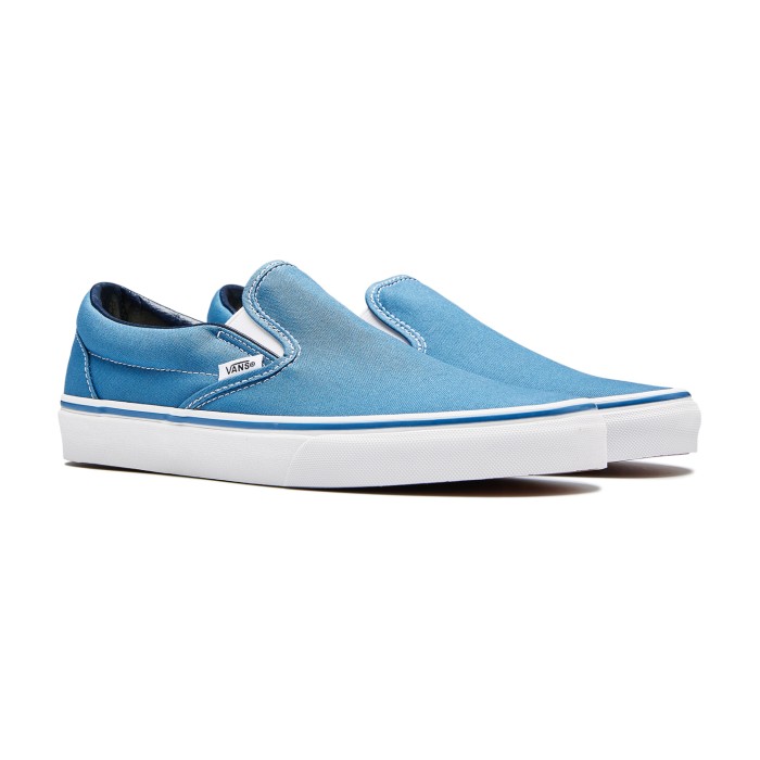 слипоны classic slip-on от бренда vans вид слева