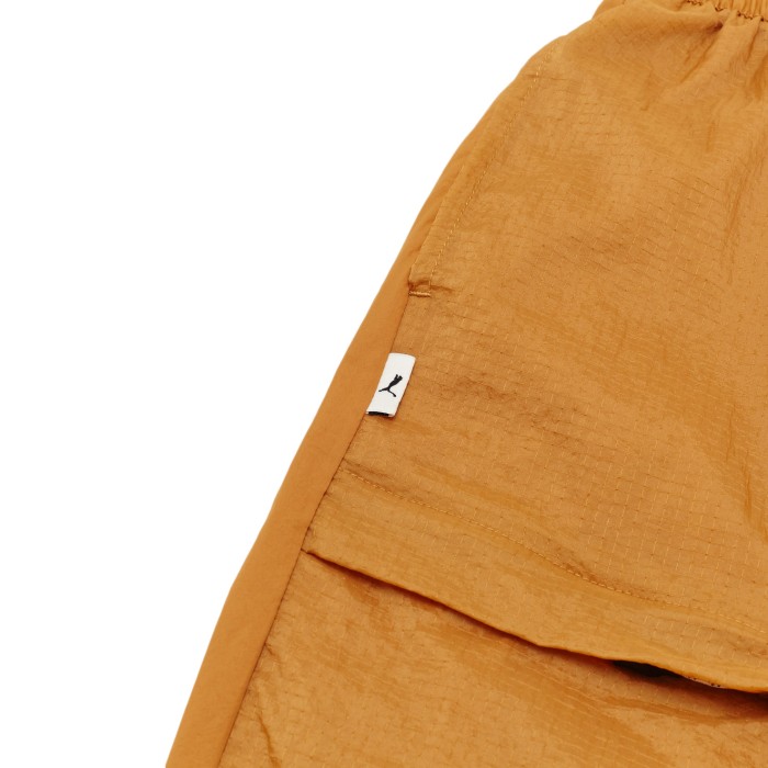 спортивные штаны infuse woven pants по цене 7343 руб вид справа