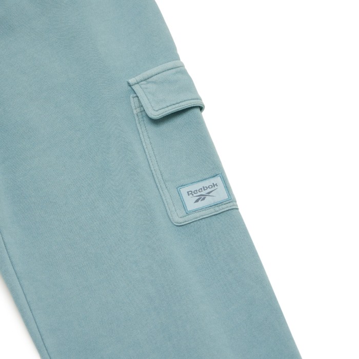 спортивные штаны natural dye fleece pant по цене 7190 руб вид справа