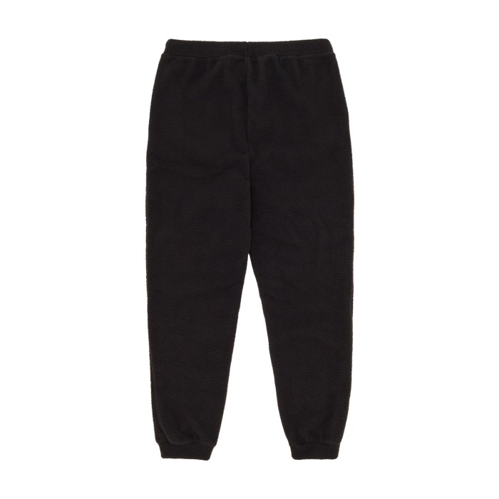 спортивные штаны studio sherpa pant от бренда puma вид слева