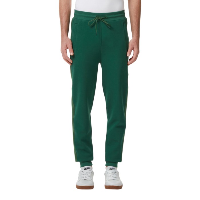 спортивные штаны sweatpants от бренда lacoste вид слева