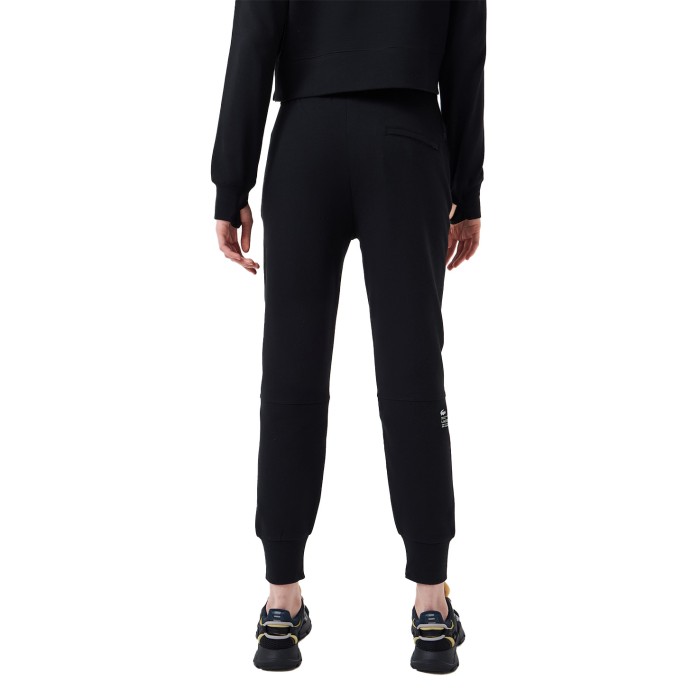 спортивные штаны tracksuit trousers от бренда lacoste вид слева