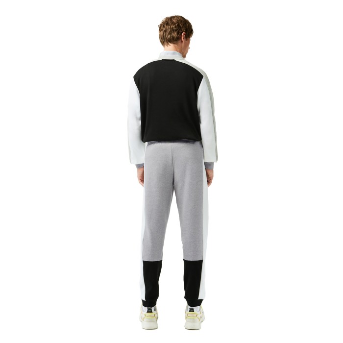 спортивные штаны tracksuit trousers от бренда lacoste вид слева