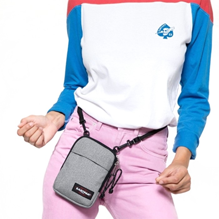 сумка buddy по цене 2995 руб вид справа