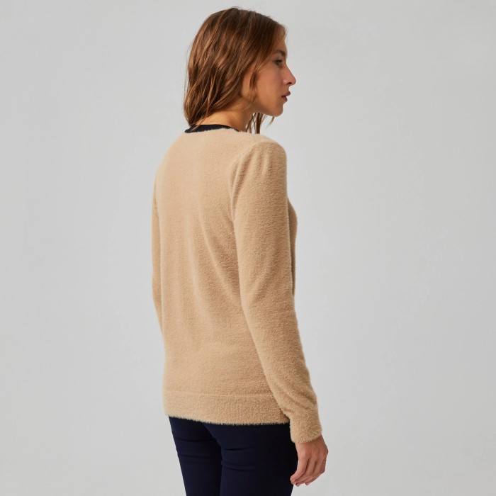 свитер sweater от бренда lacoste вид слева