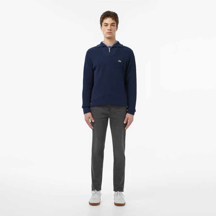 свитер sweater из проверенных материалов спереди