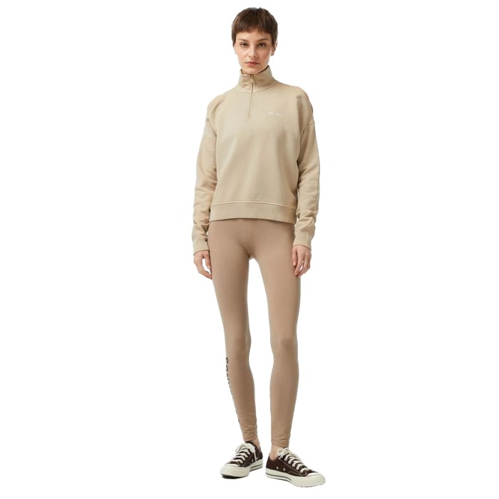 толстовка essentials w hoodie по цене 5490 руб вид справа